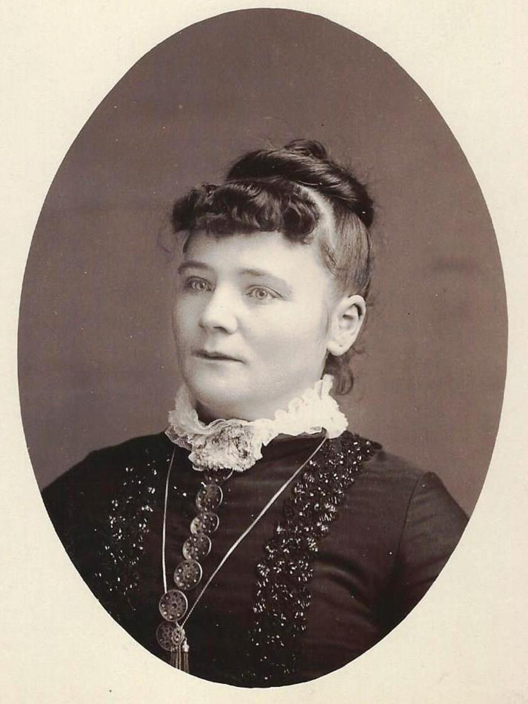 Diana Bune (1849 - 1912) Profile